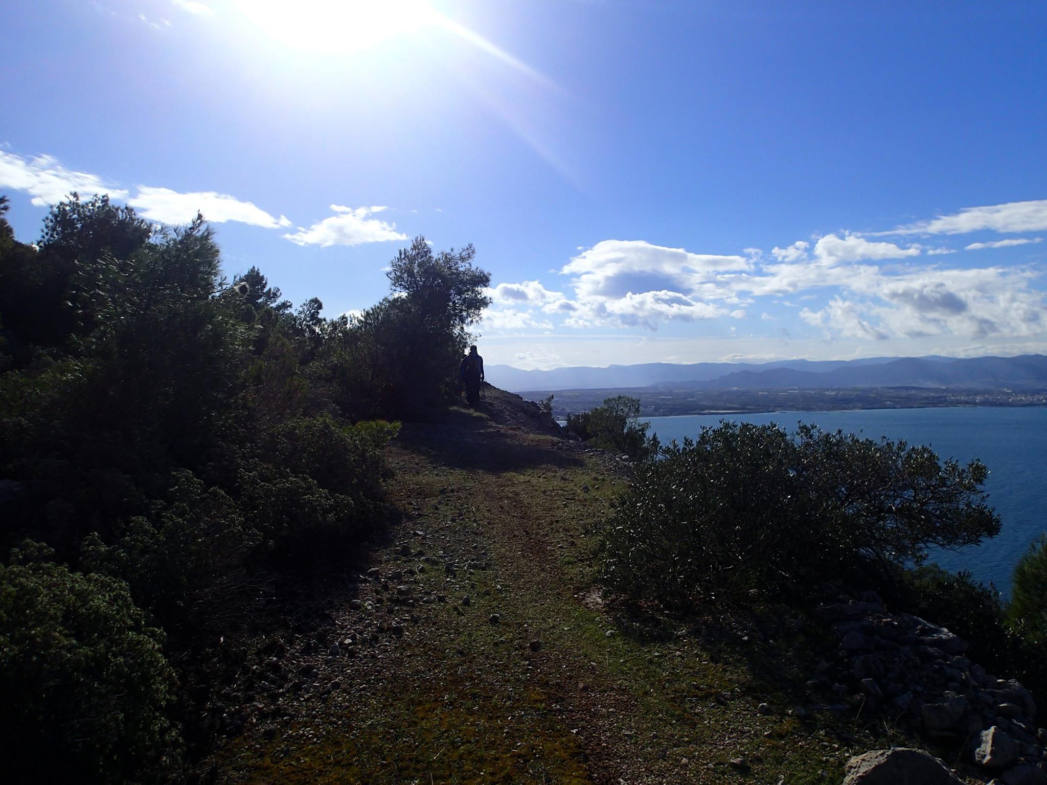 Πεζοπορικη εξόρμηση Λουτρακι Παλιος δρομος Περαχώρας (15/11 Λουτράκι